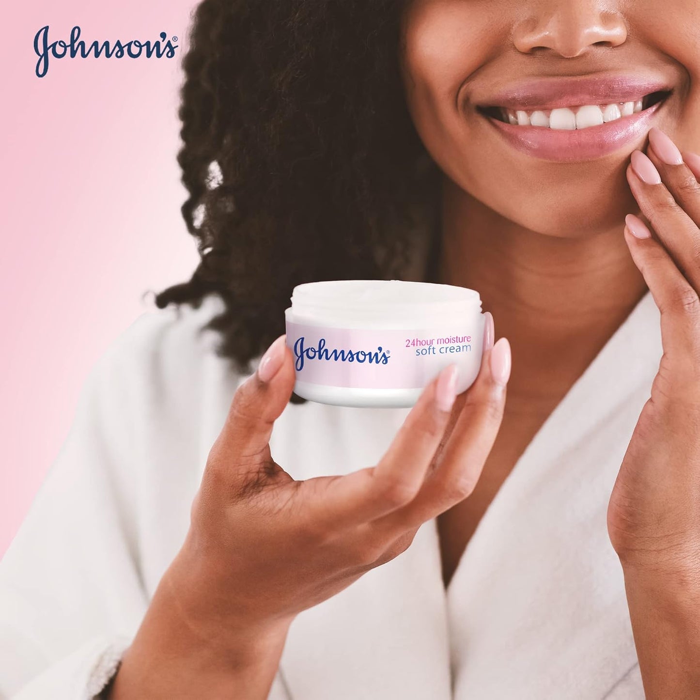 Johnson's 24Hour Moisture Soft Cream (200ml)