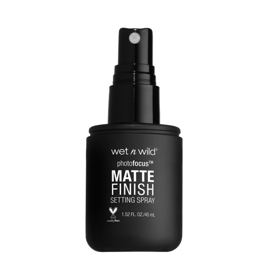 Wet n Wild Photo Focus Matte Finish Setting Spray - Black Edition (45ml)