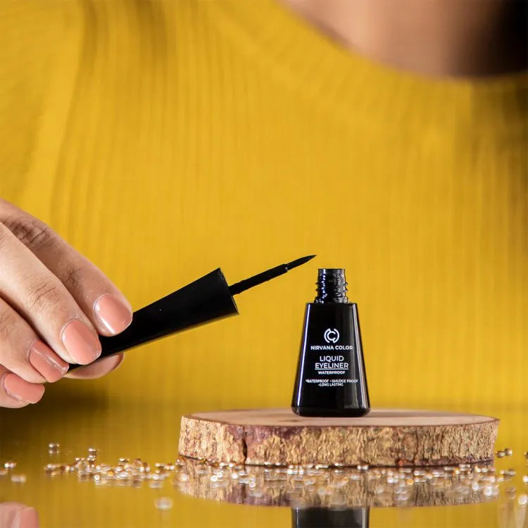 Nirvana Color Waterproof Liquid Eyeliner Deep Black (3ml)