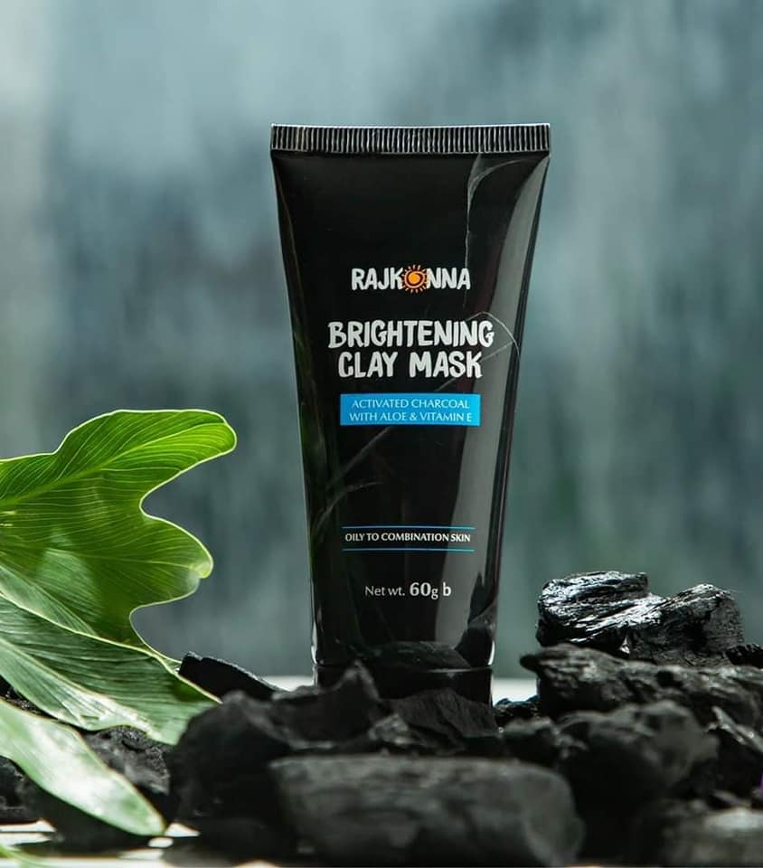 Rajkonna Brightening Clay Mask Activated Charcoal With Aloe & Vitamin E (60g)