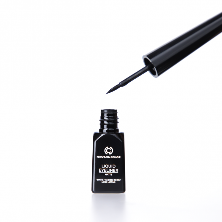 Nirvana Color Liquid Matte Eyeliner Deep Black