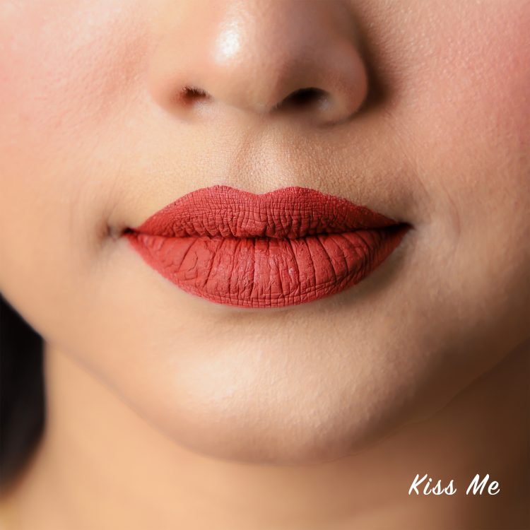 Nirvana Color Liquid Matte Lipstick – Kiss Me L01